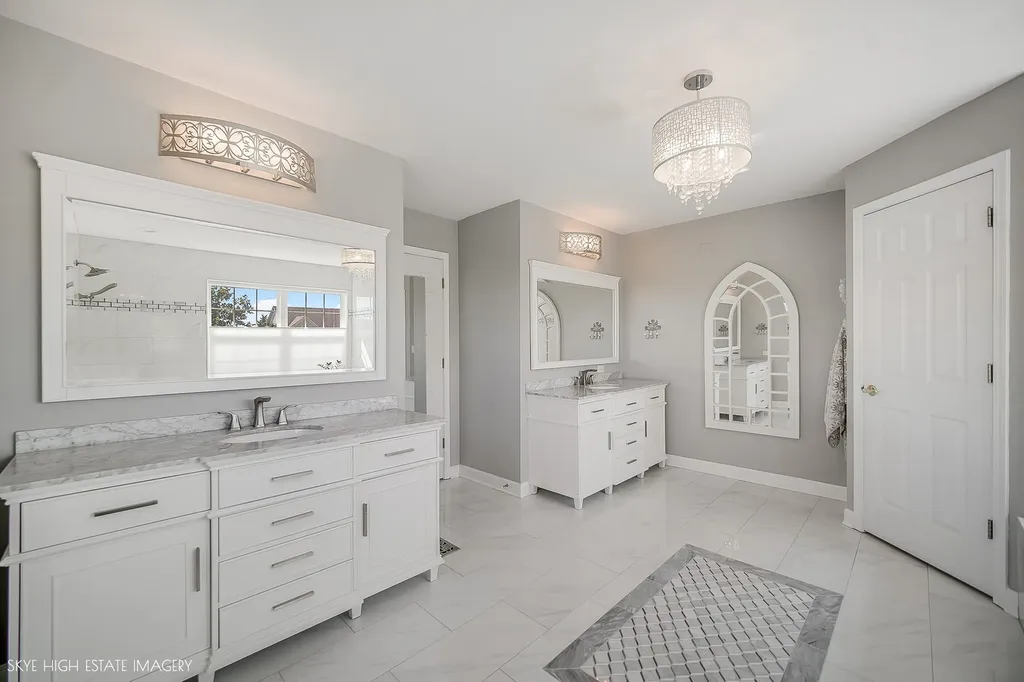 5280 Burnham Street Lisle IL 60532