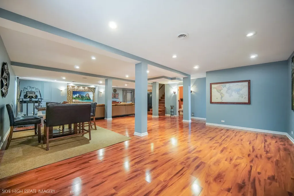 5280 Burnham Street Lisle IL 60532