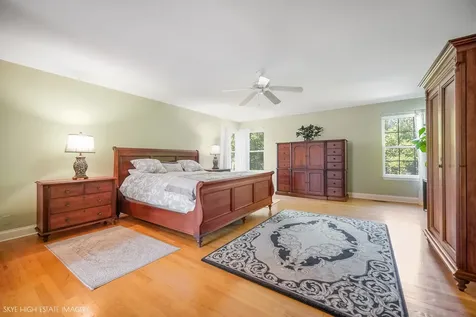 5280 Burnham Street Lisle IL 60532