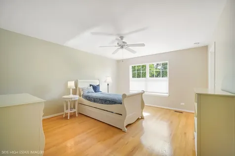 5280 Burnham Street Lisle IL 60532