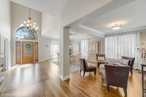 5280 Burnham Street Lisle IL 60532