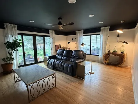 1753 Lunt Avenue Des Plaines IL 60018