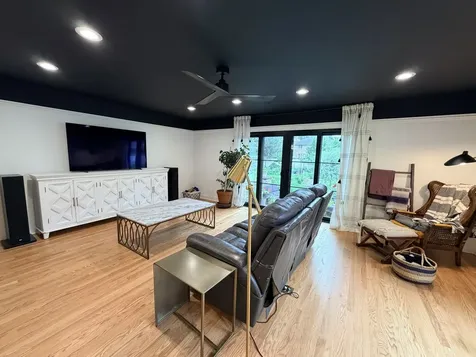 1753 Lunt Avenue Des Plaines IL 60018