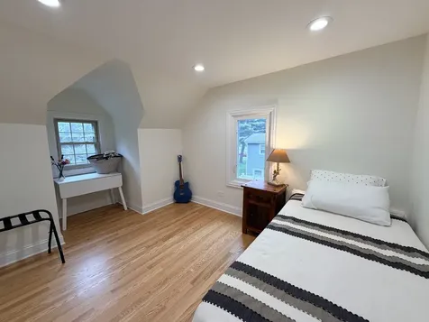 1753 Lunt Avenue Des Plaines IL 60018
