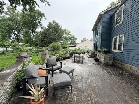1753 Lunt Avenue Des Plaines IL 60018