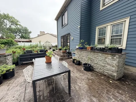 1753 Lunt Avenue Des Plaines IL 60018
