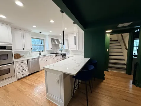 1753 Lunt Avenue Des Plaines IL 60018