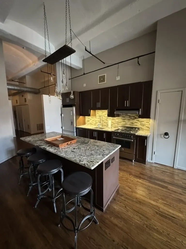 1000 West Washington Boulevard Chicago IL 60607