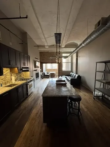 1000 West Washington Boulevard Chicago IL 60607