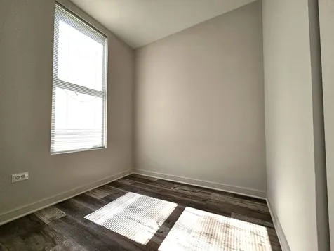 2216 West 21st Place Chicago IL 60608