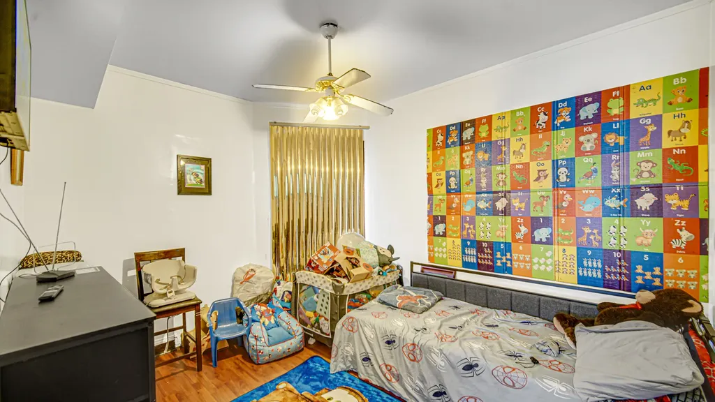 1634 West 68th Street Chicago IL 60636