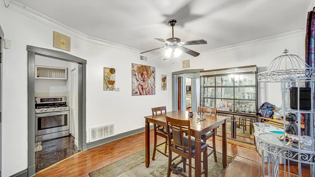 1634 West 68th Street Chicago IL 60636