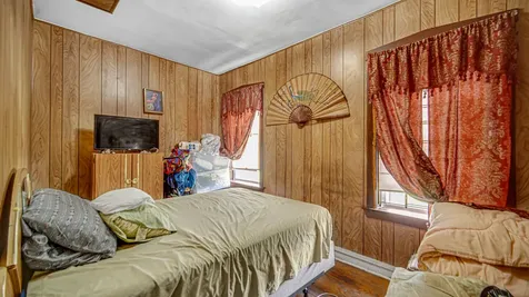 1634 West 68th Street Chicago IL 60636