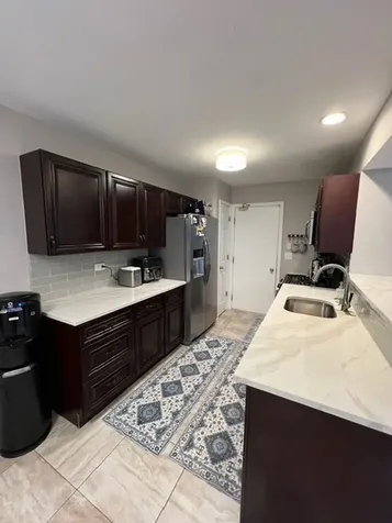 109 Holmes Way Schaumburg IL 60193
