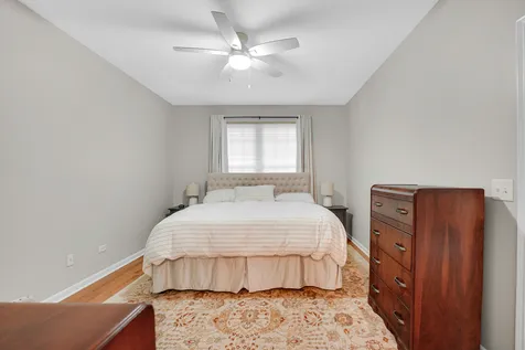 18590 West Point Drive Tinley Park IL 60477