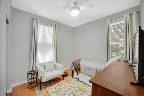 18590 West Point Drive Tinley Park IL 60477