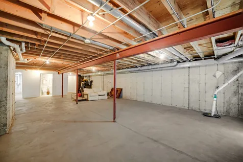 18590 West Point Drive Tinley Park IL 60477