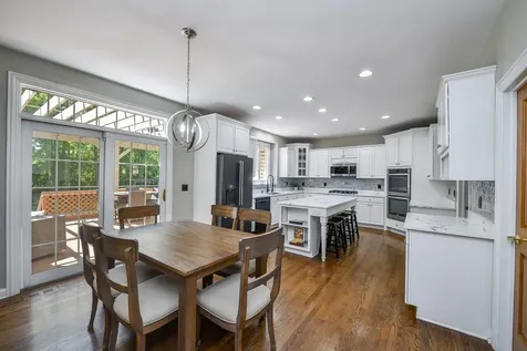 7N570 Stevens Glen Road St. Charles IL 60175
