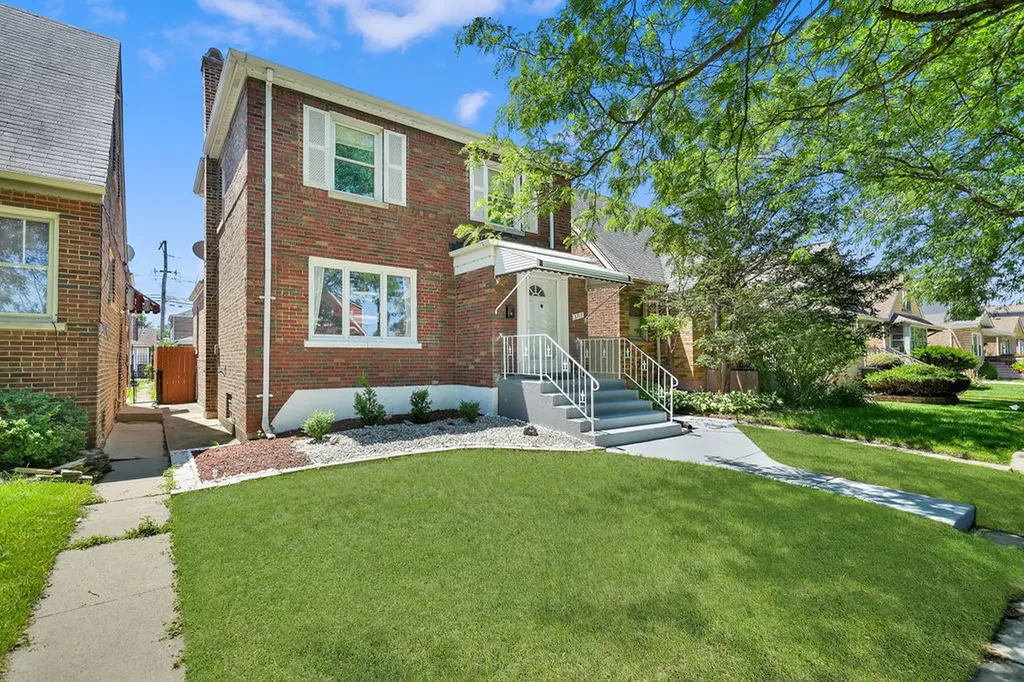3717 West Marquette Road Chicago IL 60629