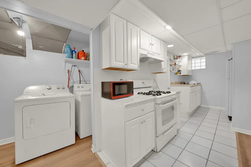 3717 West Marquette Road Chicago IL 60629