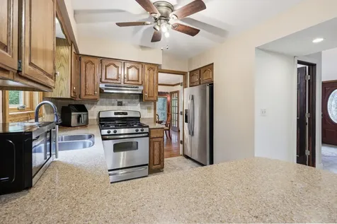 24138 West Saxony Drive Lake Villa IL 60046