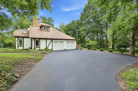 24138 West Saxony Drive Lake Villa IL 60046