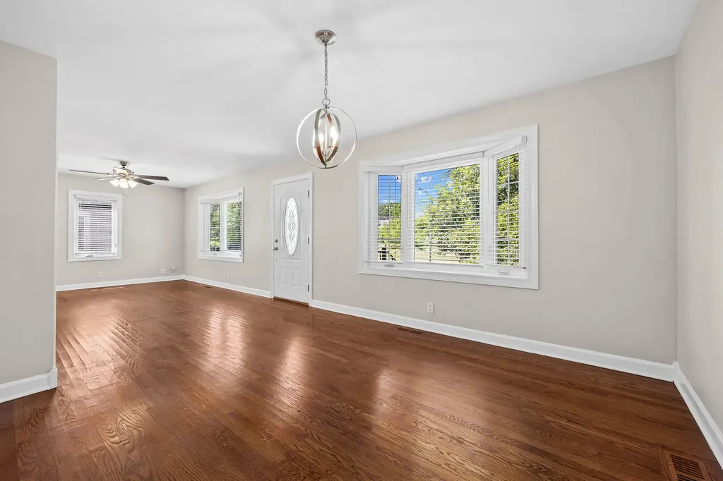 337 Sheldon Avenue Downers Grove IL 60515