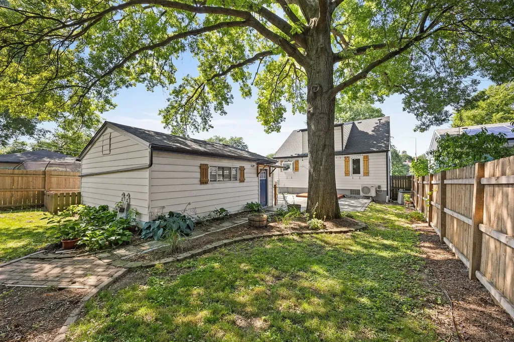 337 Sheldon Avenue Downers Grove IL 60515