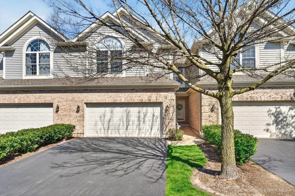 710 Juniper Lane Lake In The Hills IL 60156