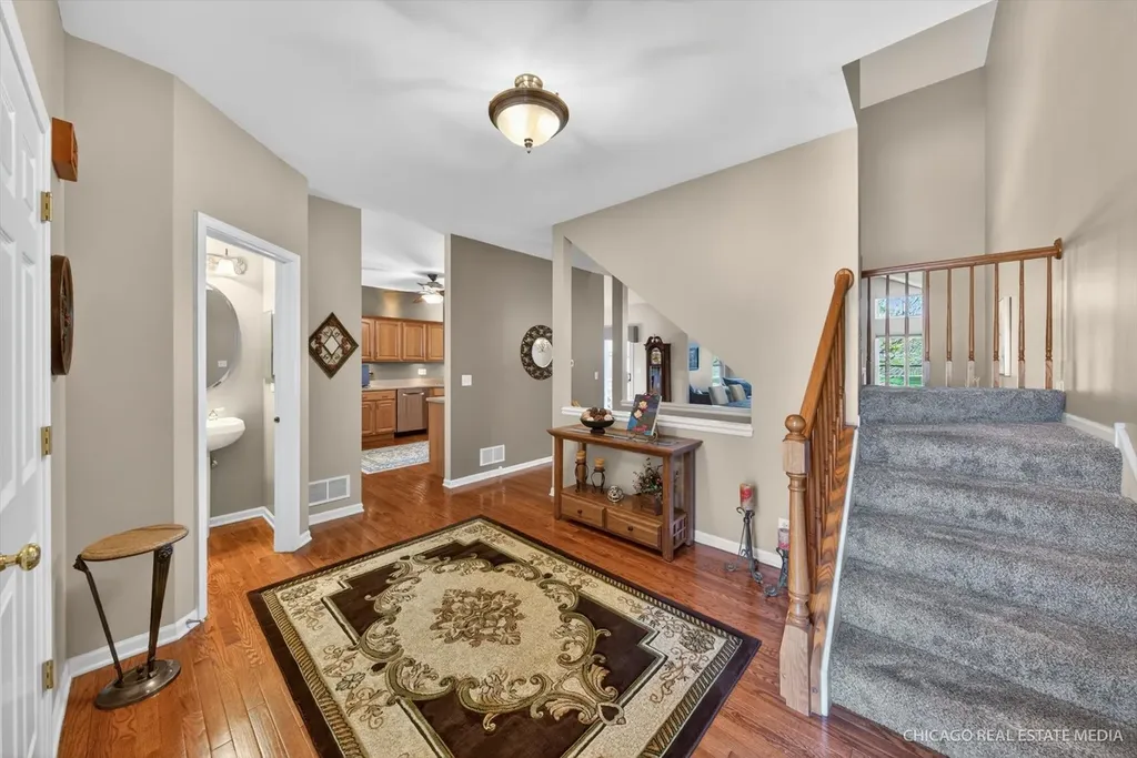 710 Juniper Lane Lake In The Hills IL 60156