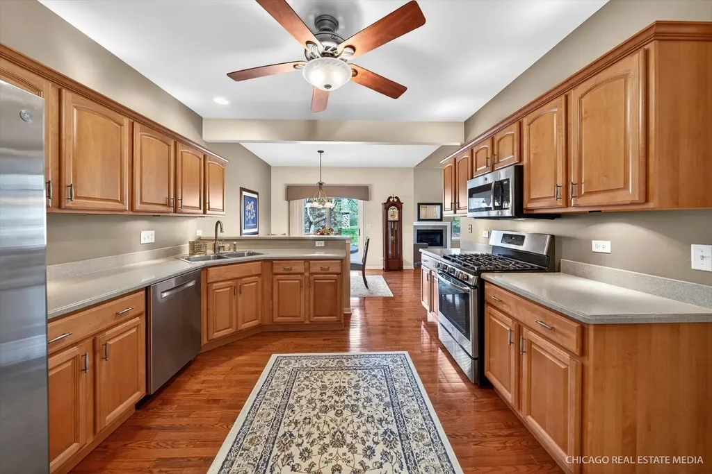 710 Juniper Lane Lake In The Hills IL 60156