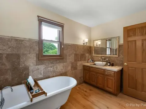 28 Tomahawk Trail Oswego IL 60543