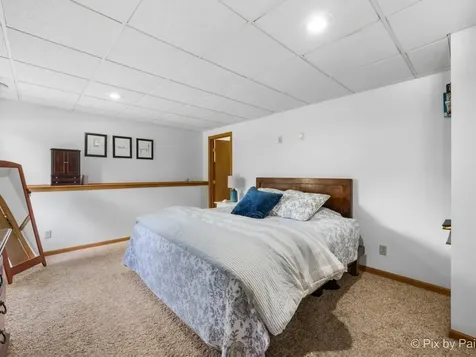 28 Tomahawk Trail Oswego IL 60543