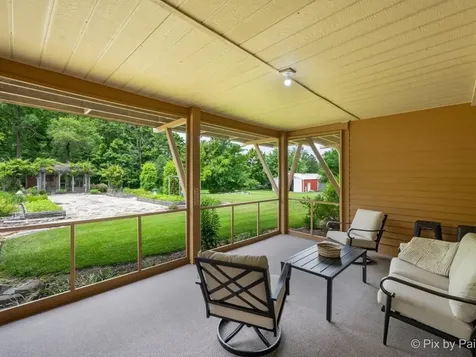 28 Tomahawk Trail Oswego IL 60543