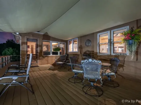 28 Tomahawk Trail Oswego IL 60543