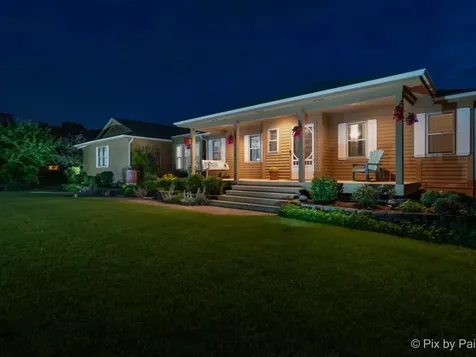 28 Tomahawk Trail Oswego IL 60543