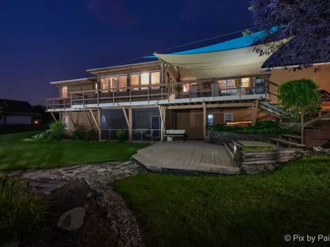 28 Tomahawk Trail Oswego IL 60543