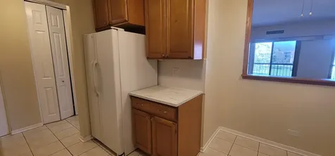 1515 East Central Road Arlington Heights IL 60005