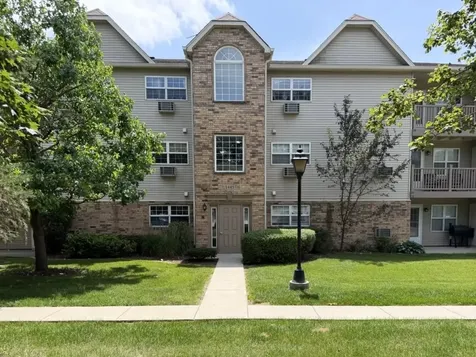 1443 Spring Brook Court Round Lake Beach IL 60073
