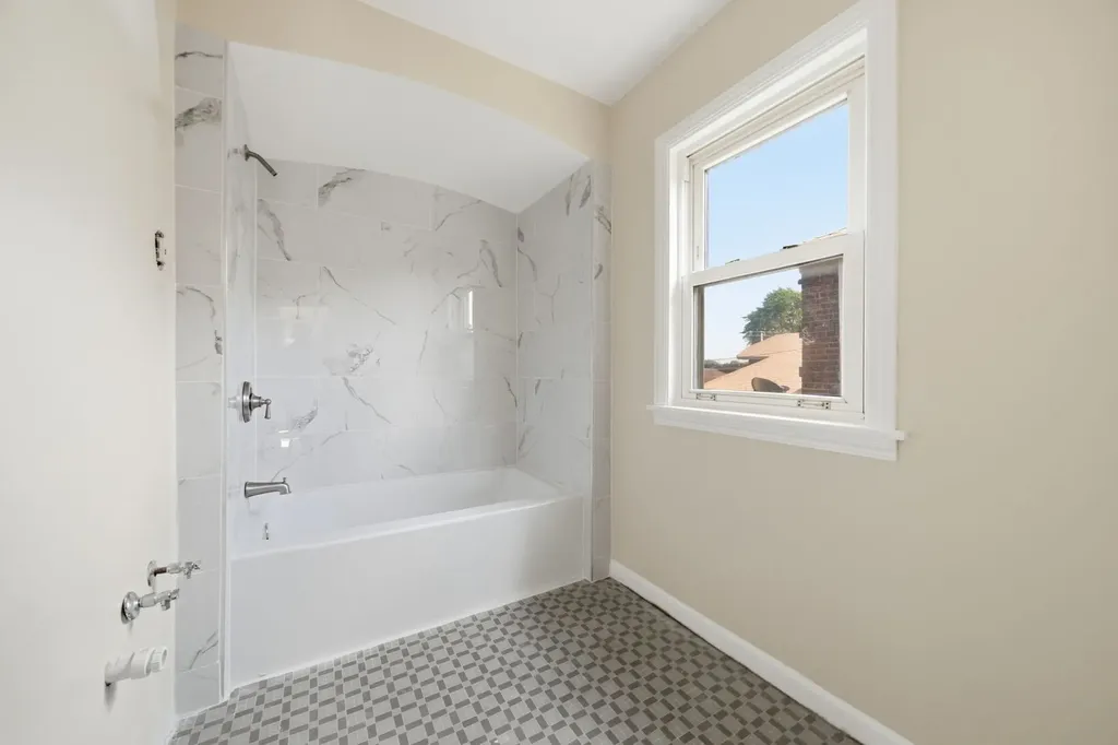 10605 South Normal Avenue Chicago IL 60628