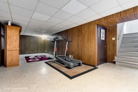 9840 Warren Street Oak Lawn IL 60453