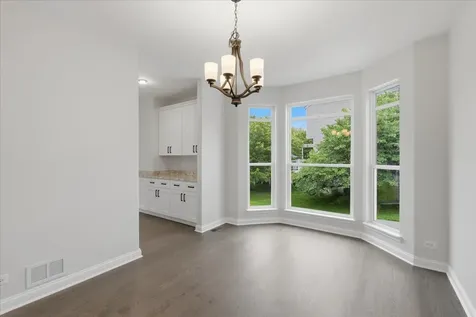 1236 Noble Drive Port Barrington IL 60010
