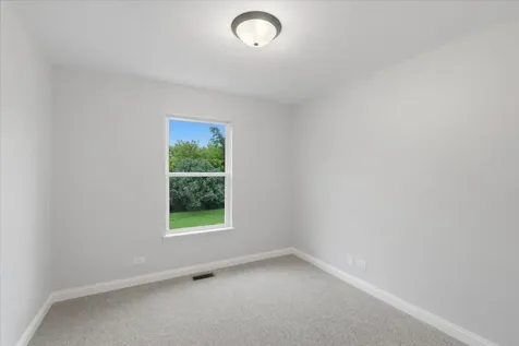 1236 Noble Drive Port Barrington IL 60010