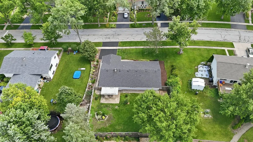 6320 Clark Drive Woodridge IL 60517