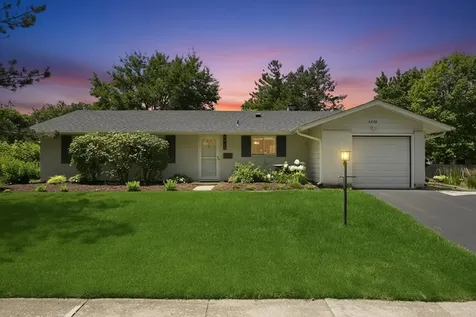 6320 Clark Drive Woodridge IL 60517