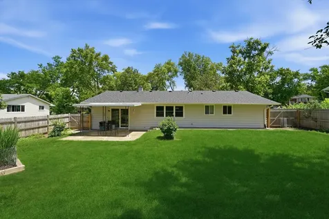 6320 Clark Drive Woodridge IL 60517