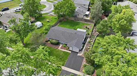 6320 Clark Drive Woodridge IL 60517