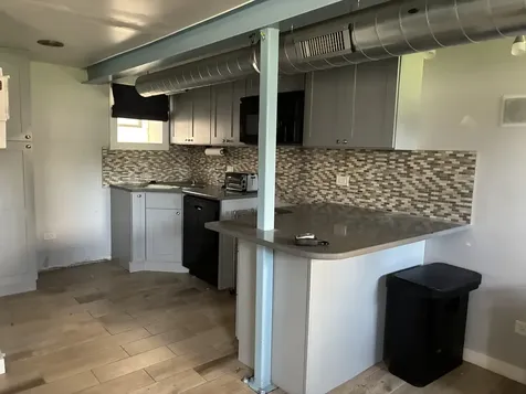 4925 West Warwick Avenue Chicago IL 60641