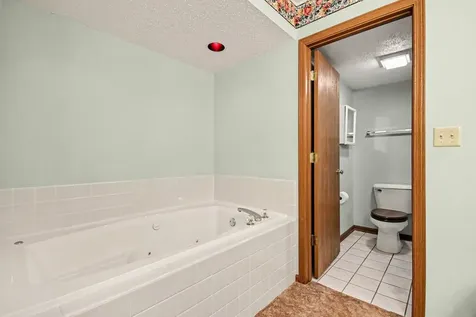 2743 Harbor Drive Joliet IL 60431
