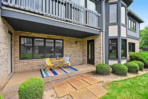 2743 Harbor Drive Joliet IL 60431